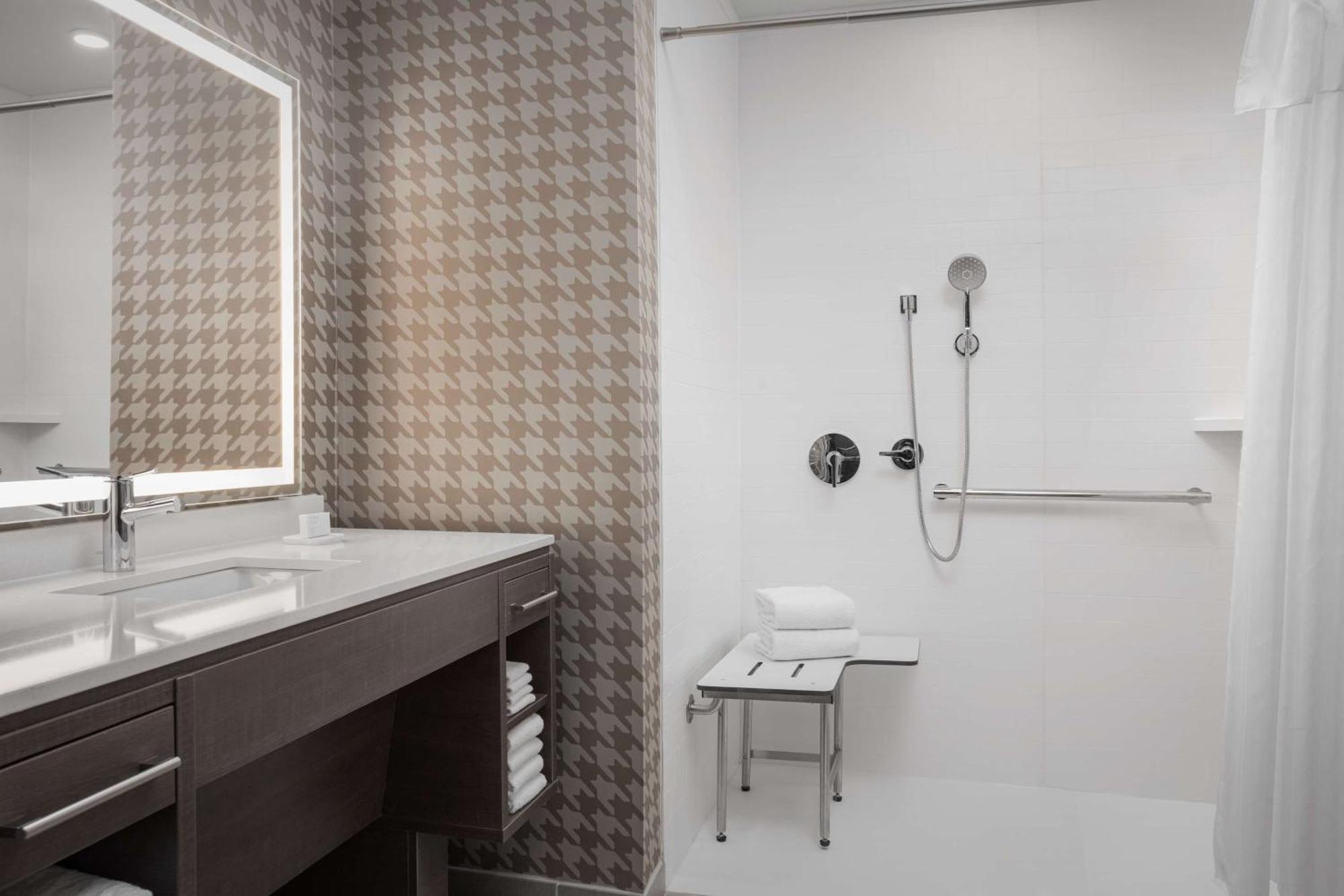 Home2 Suites By Hilton Laredo North Kültér fotó